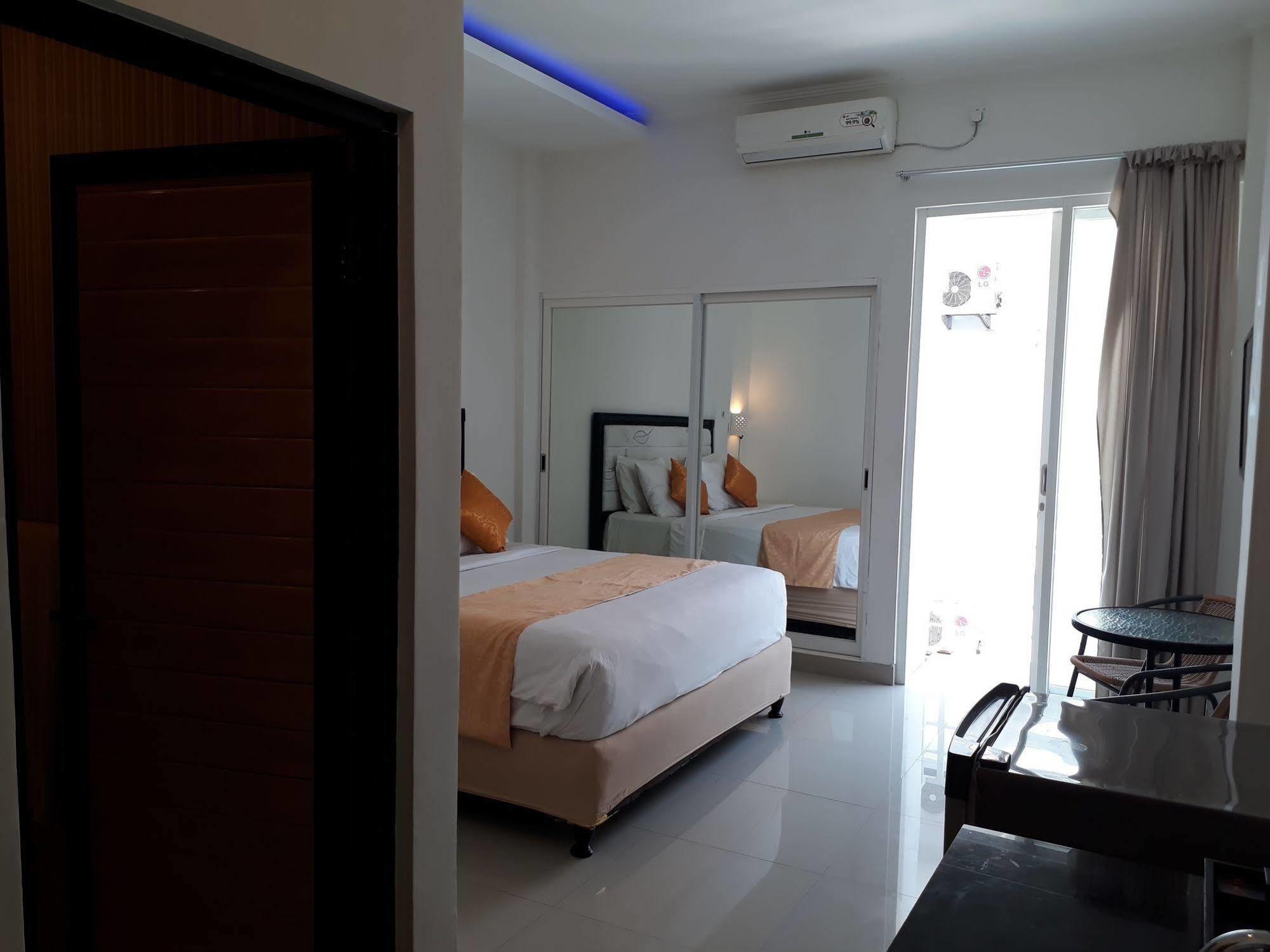 Kubu Anyar Hotel Kuta Lombok Eksteriør bilde